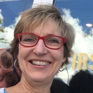 Meet your Posher, Marsha